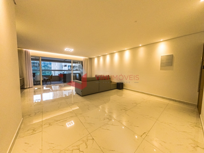 Apartamento em Canto Do Forte