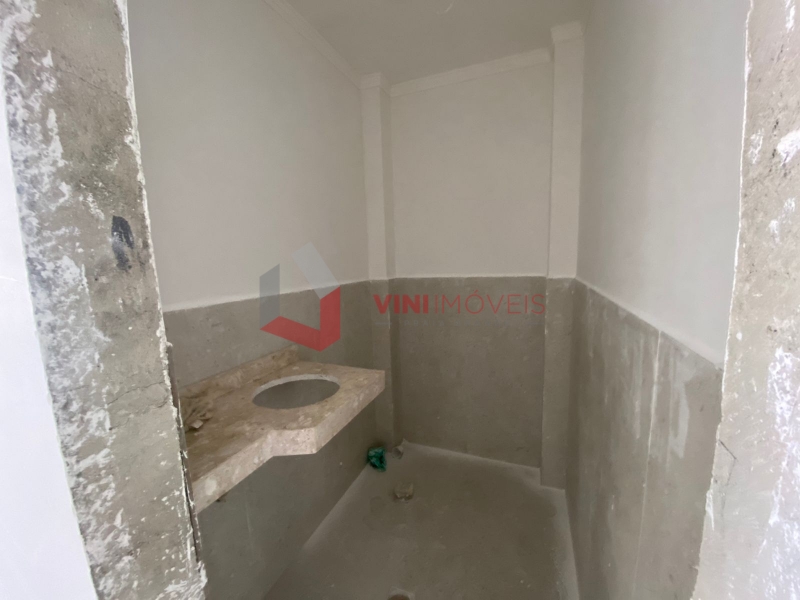 Apartamento em Canto Do Forte