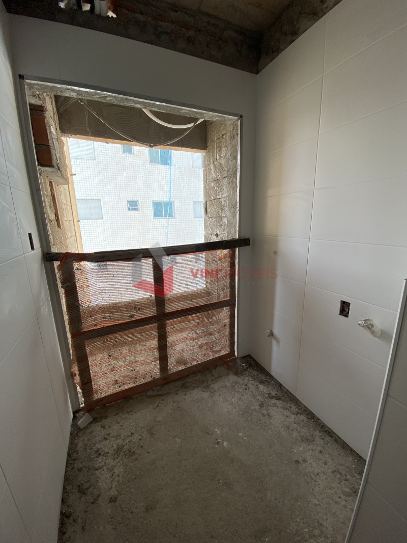 Apartamento em Canto Do Forte