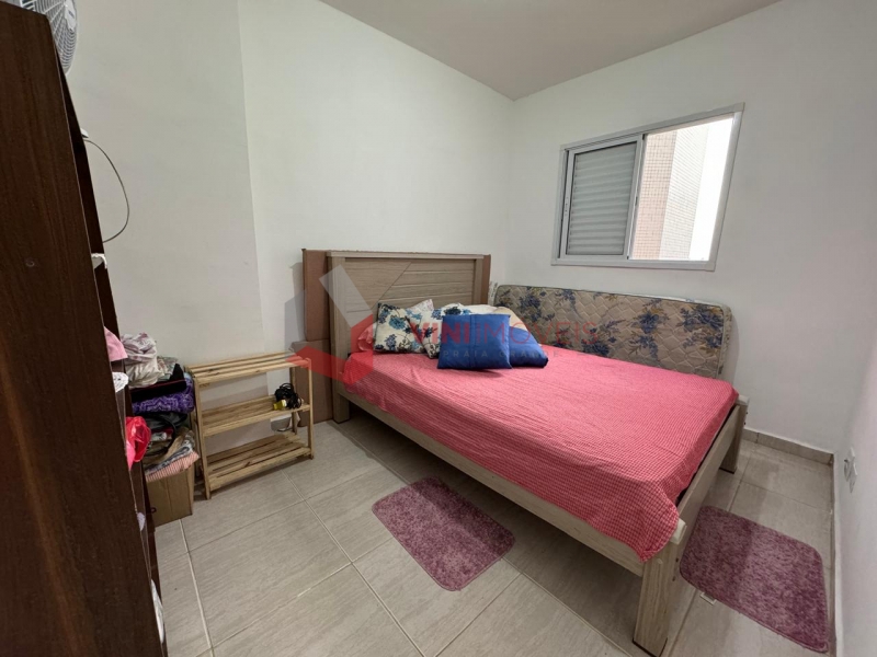 Apartamento em Vila Tupi