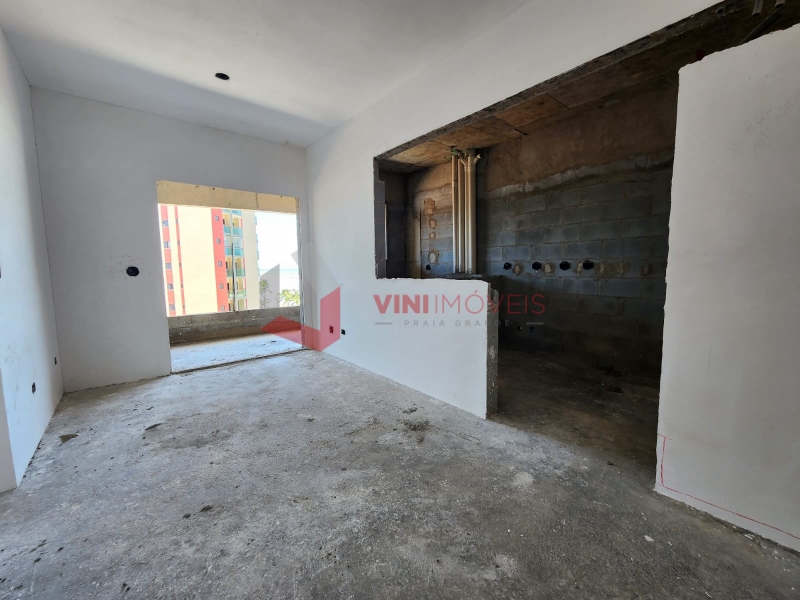 Apartamento em Vila Dinópolis