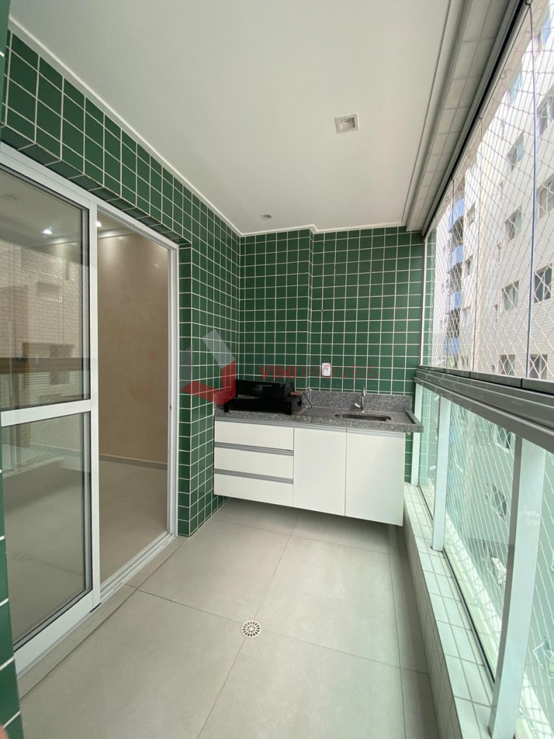 Apartamento em Canto Do Forte