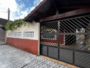 Casa em Praia Grande - Vila Assuncao